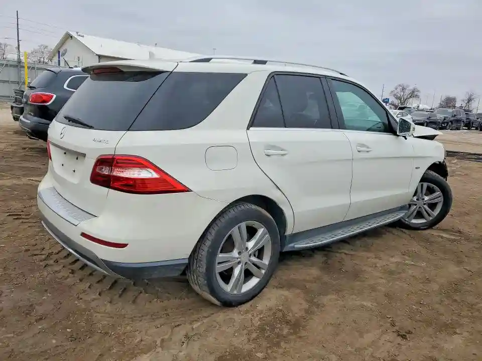 4JGDA5HBXCA044602 2012 MERCEDES-BENZ M-CLASS-2