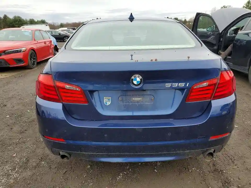 WBAFU7C53BDU54430 2011 BMW 5 SERIES-5