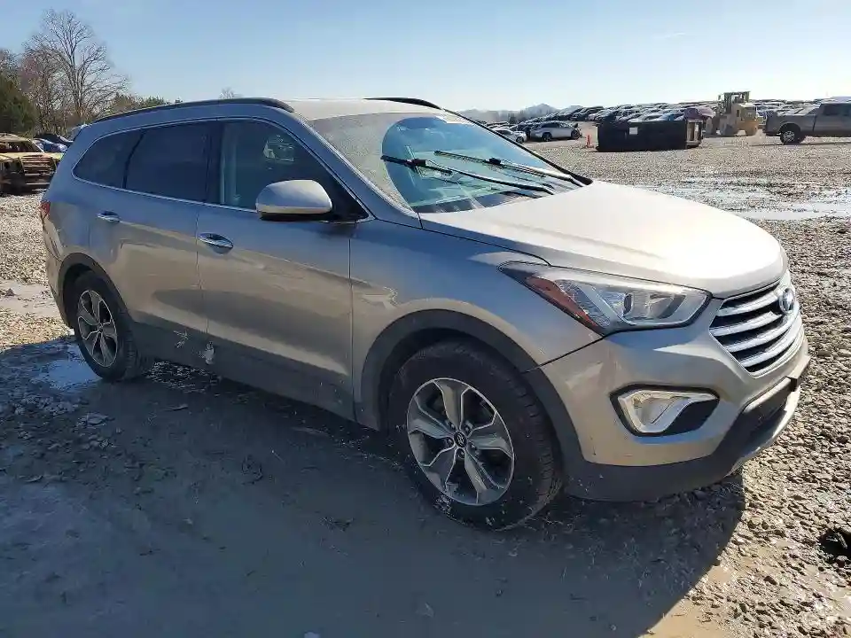KM8SM4HF2GU133760 2016 HYUNDAI SANTA FE-3