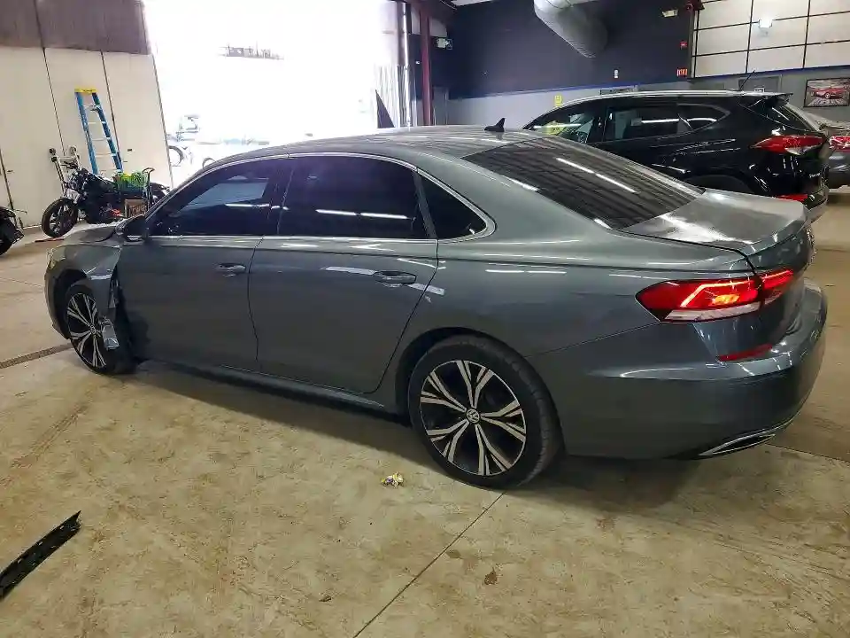 1VWSA7A32MC001921 2021 VOLKSWAGEN PASSAT-1