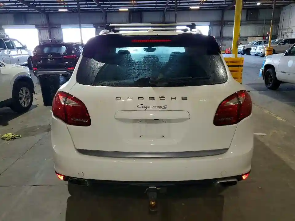 WP1AB2A26CLA48341 2012 PORSCHE CAYENNE-5