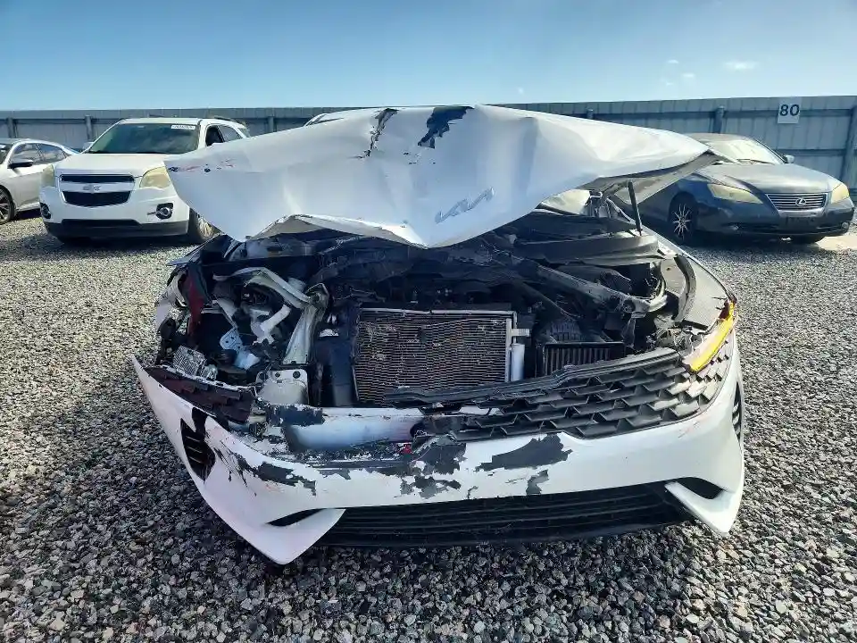 5XXG14J27NG118541 2022 KIA K5-4