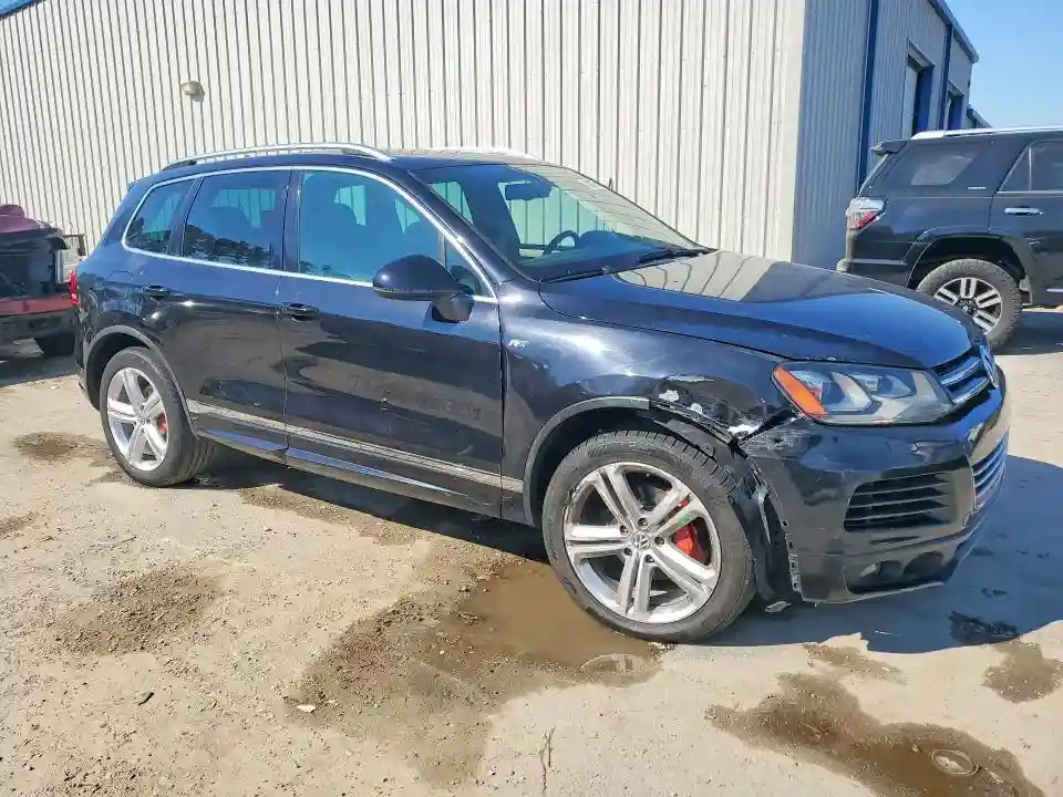 WVGDP9BPXED007867 2014 VOLKSWAGEN TOUAREG TD-3