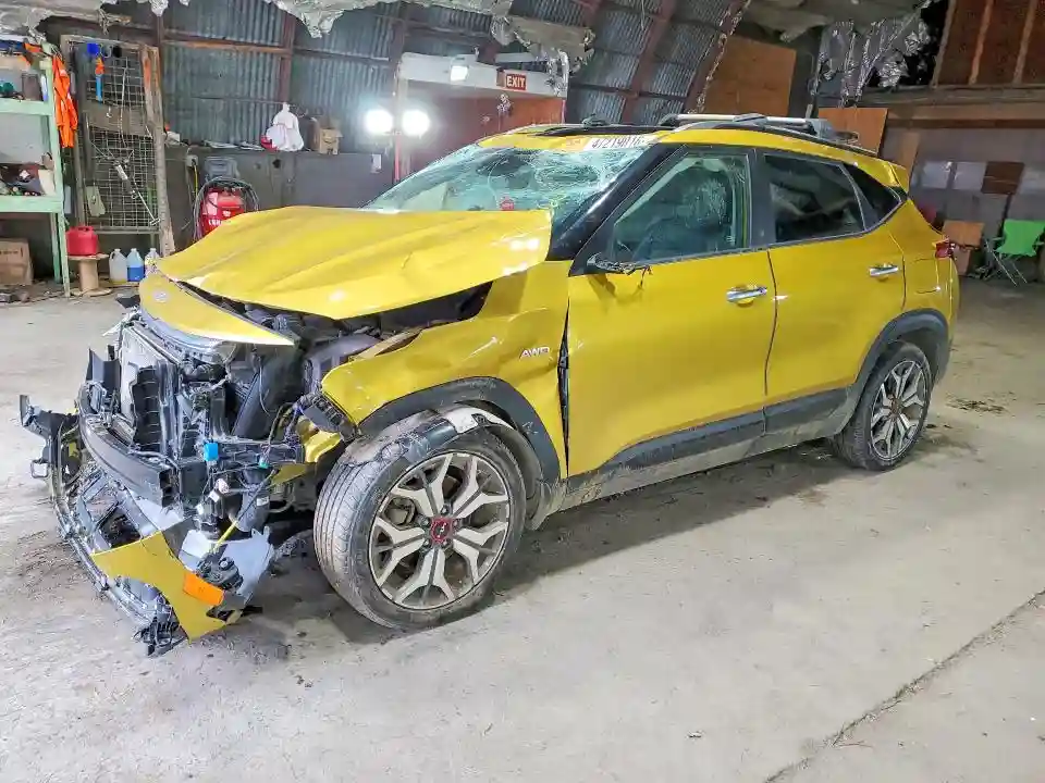 KNDETCA24P7412972 2023 KIA SELTOS-0