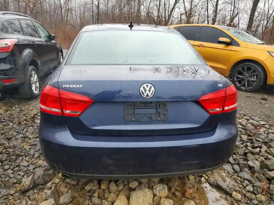 1VWBH7A39CC047479 2012 VOLKSWAGEN PASSAT-5