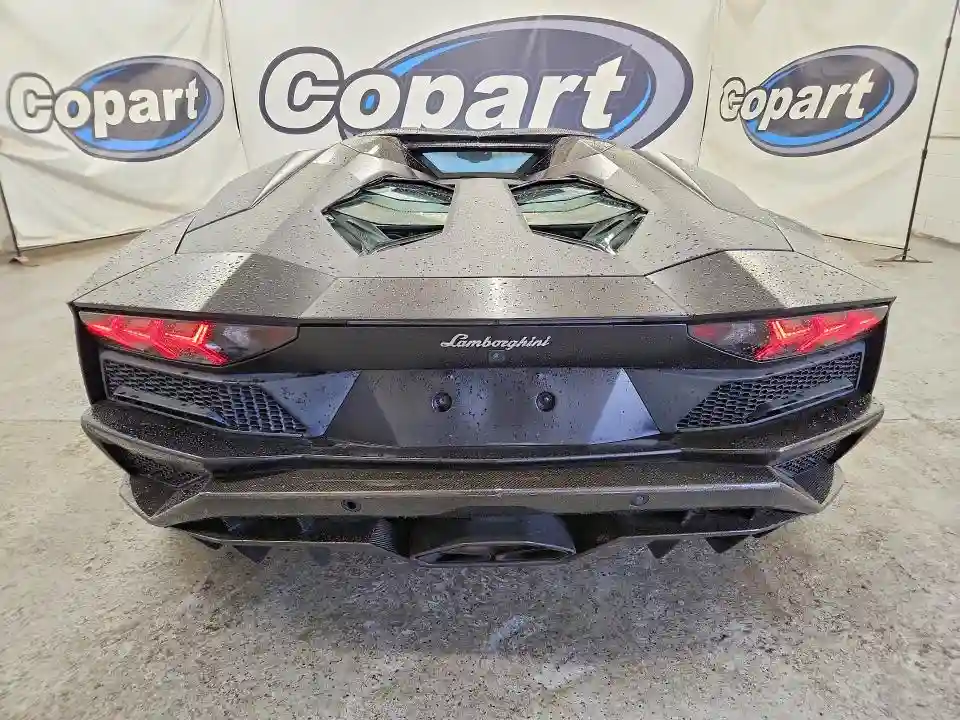 ZHWUV4ZD0JLA07069 2018 LAMBORGHINI ALL MODELS-5