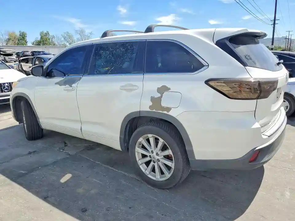 5TDZARFH8FS016698 2015 TOYOTA HIGHLANDER-1