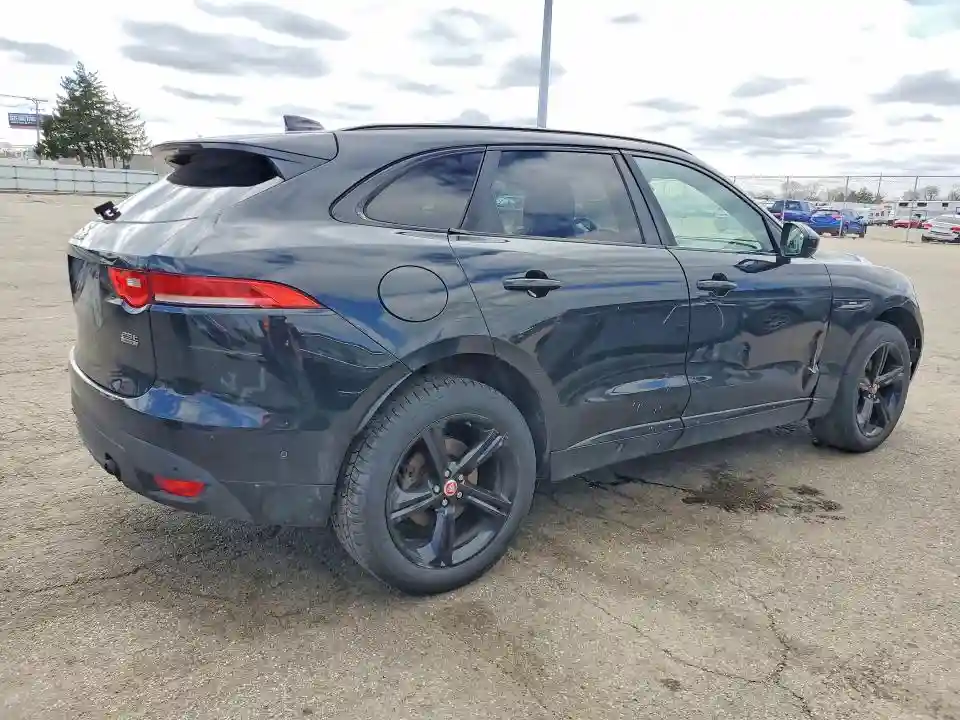 SADCL2FX4JA254024 2018 JAGUAR F-PACE-2