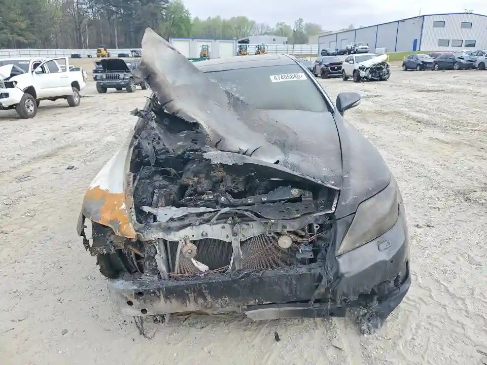 JTHBL5EF0B5106561 2011 LEXUS LS460-4