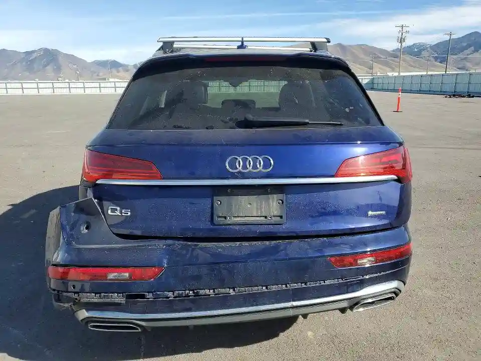 WA1EAAFYXN2122375 2022 AUDI Q5-5