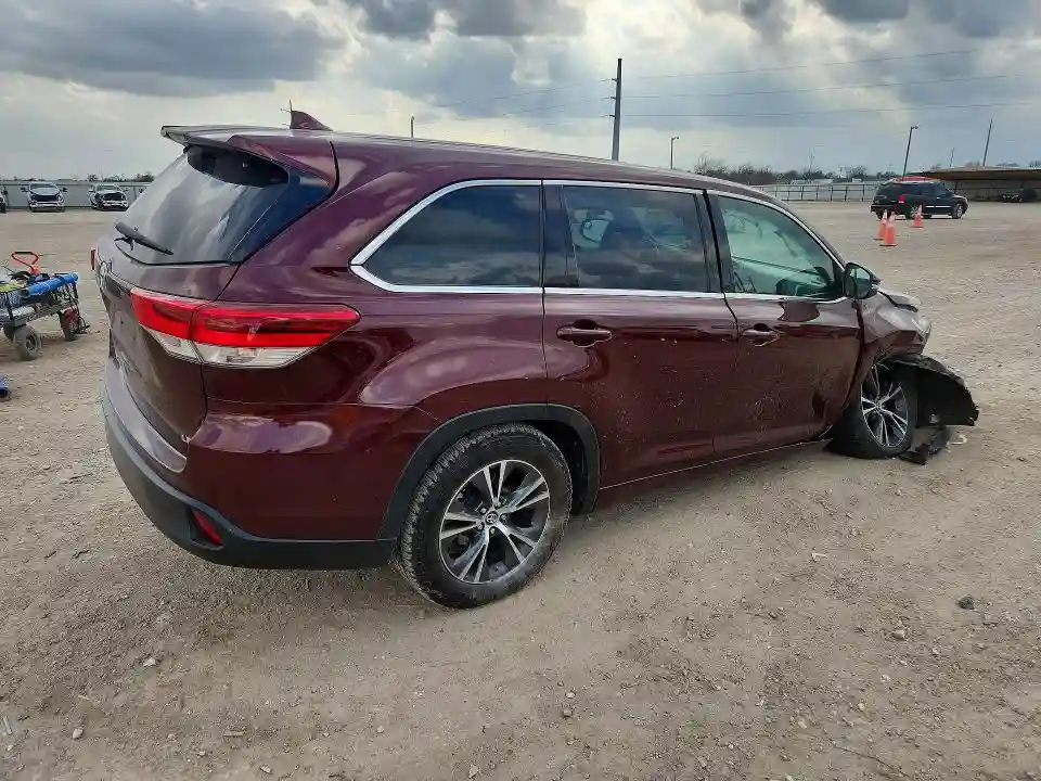 5TDZZRFH3HS194269 2017 TOYOTA HIGHLANDER-2
