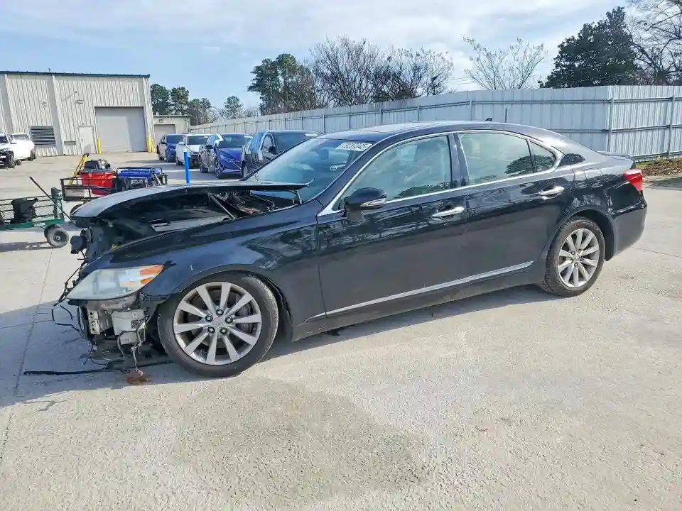 JTHCL5EF2A5005833 2010 LEXUS LS460-0