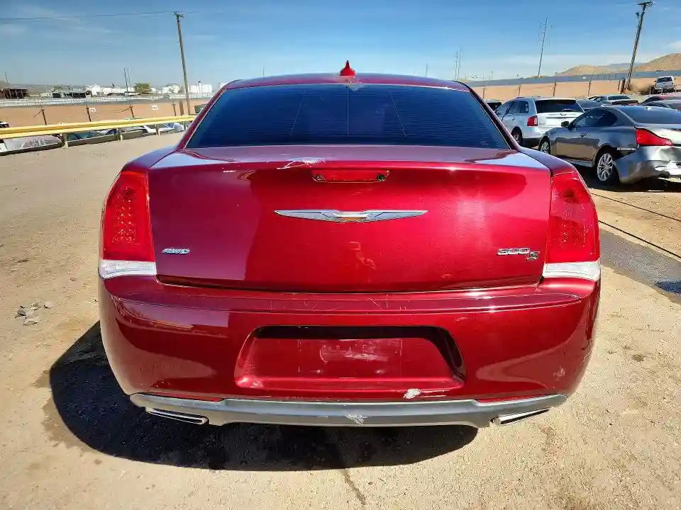 2C3CCAGG2KH690785 2019 CHRYSLER 300-5