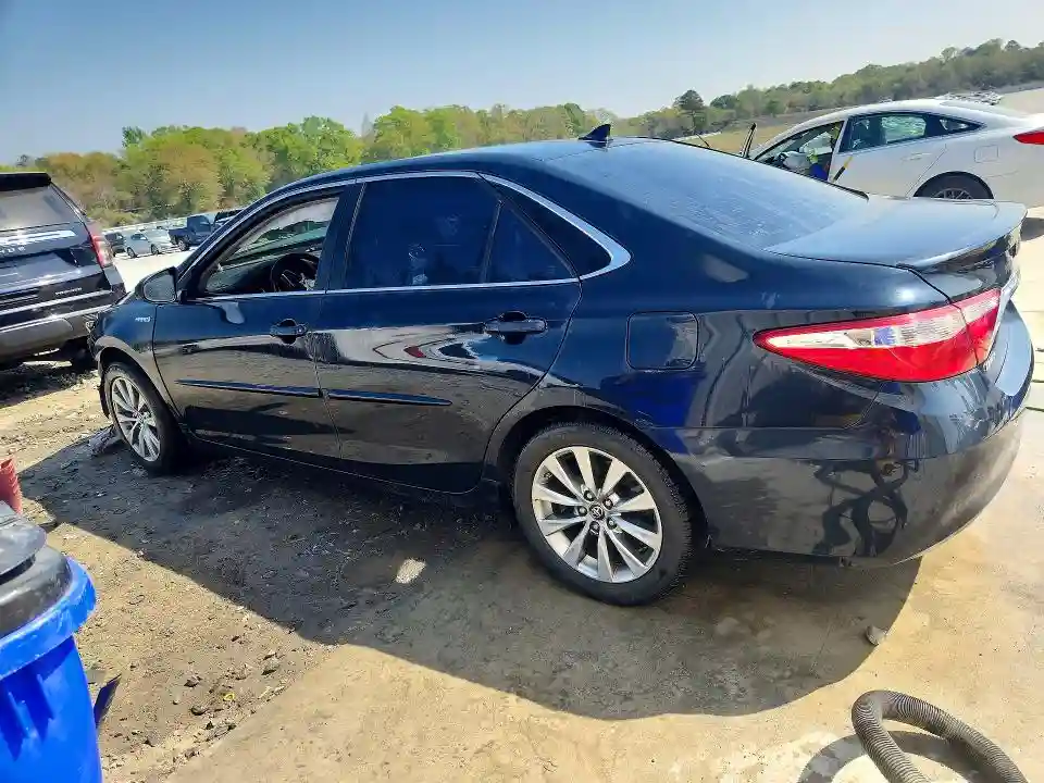 4T1BD1FK3HU228747 2017 TOYOTA CAMRY SOLA-1