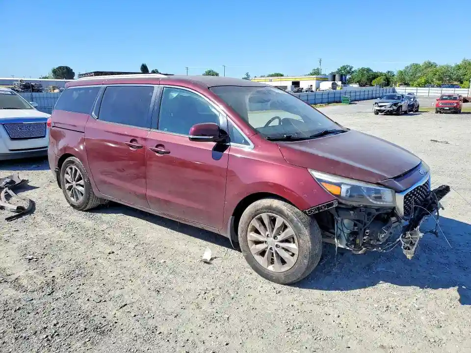 KNDMC5C16F6045864 2015 KIA SEDONA-3