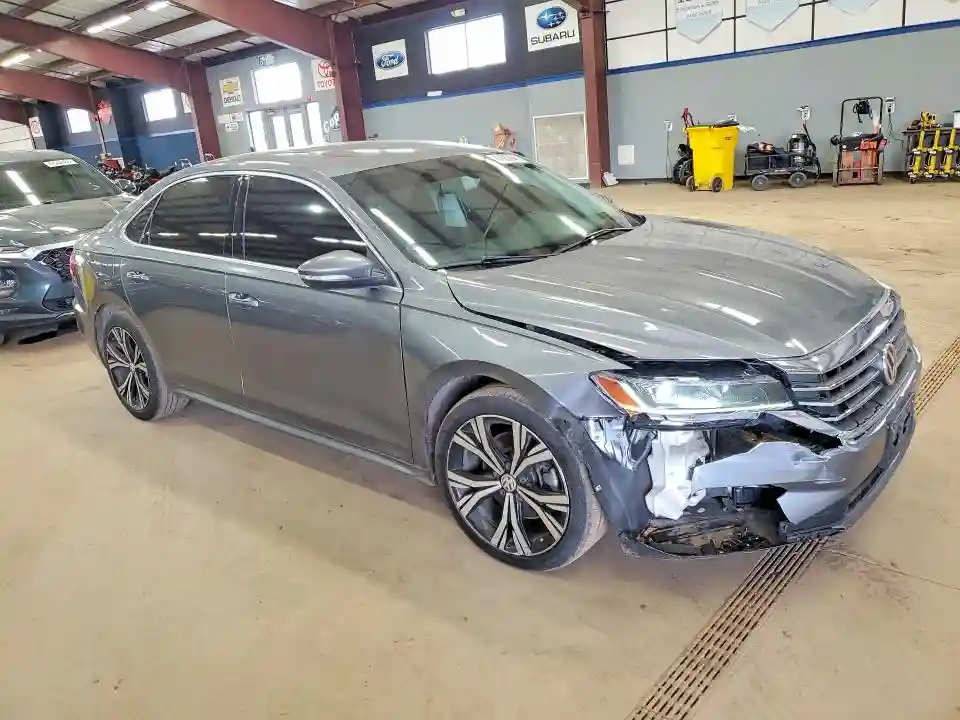 1VWSA7A32MC001921 2021 VOLKSWAGEN PASSAT-3