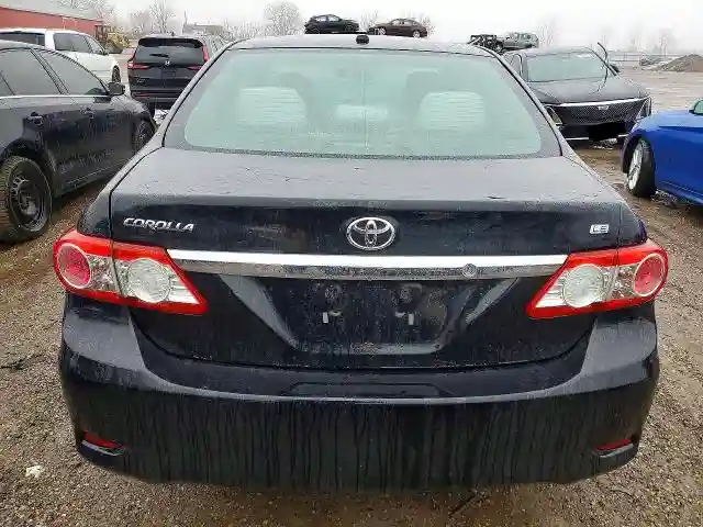 2T1BU4EEXCC810884 2012 TOYOTA COROLLA-5