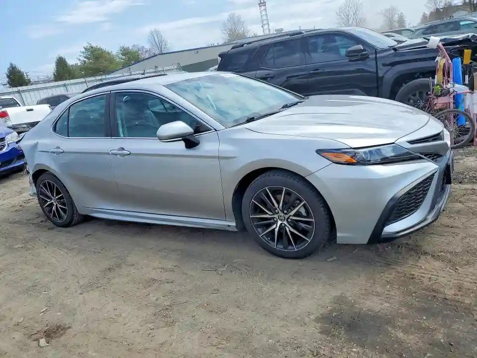4T1G11AK3NU624033 2022 TOYOTA CAMRY-3