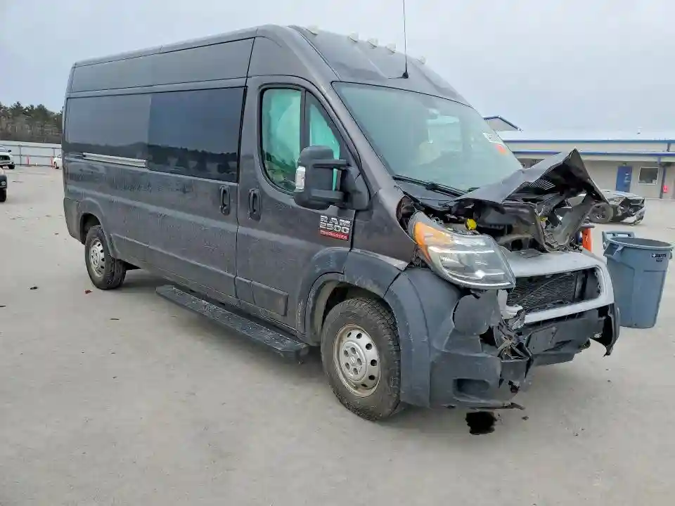 3C6TRVDG7LE106679 2020 RAM PROMASTER-3