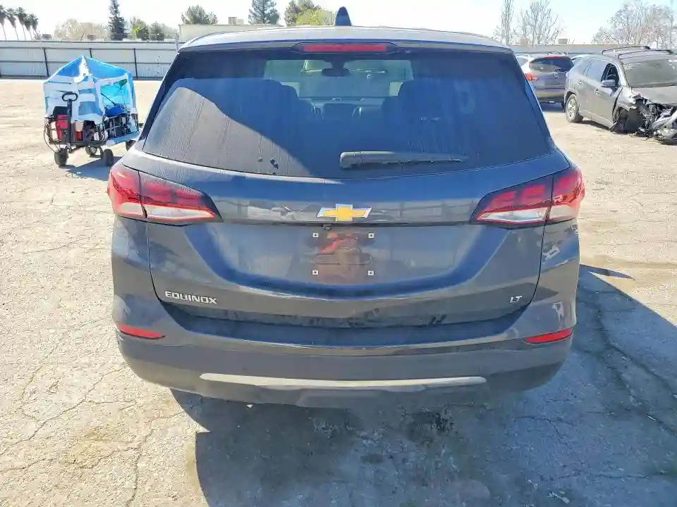 3GNAXKEV9NS243782 2022 CHEVROLET EQUINOX-5