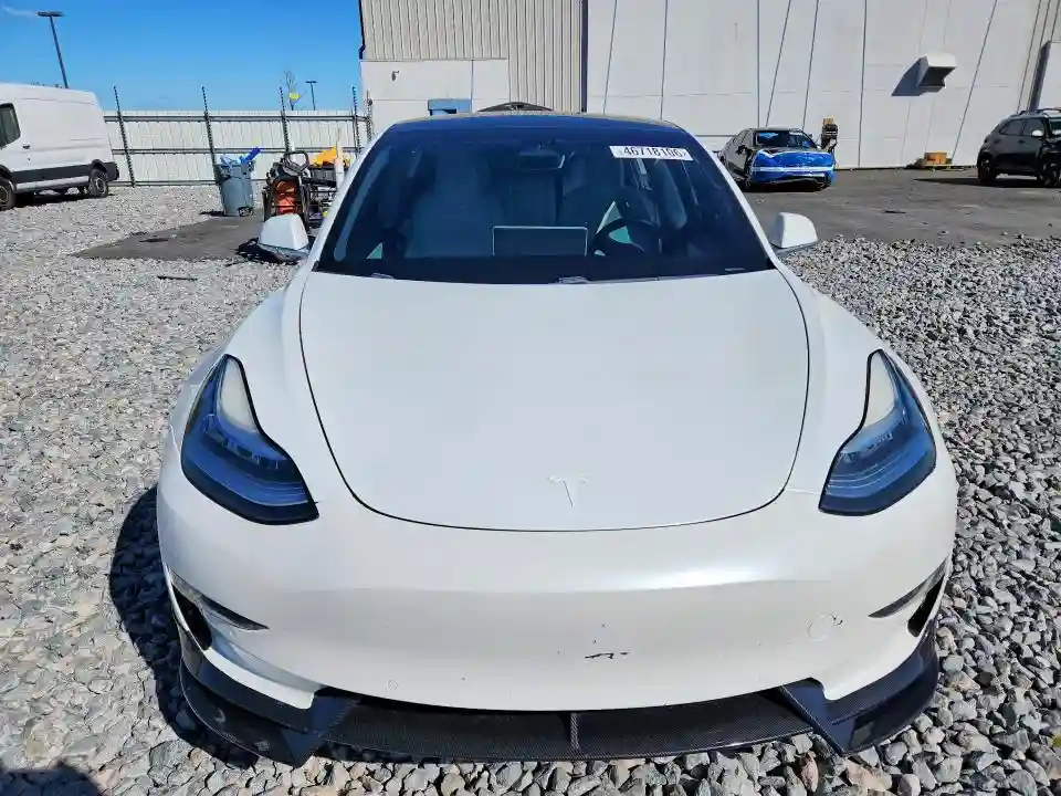 5YJ3E1EA0LF741261 2020 TESLA MODEL 3-4