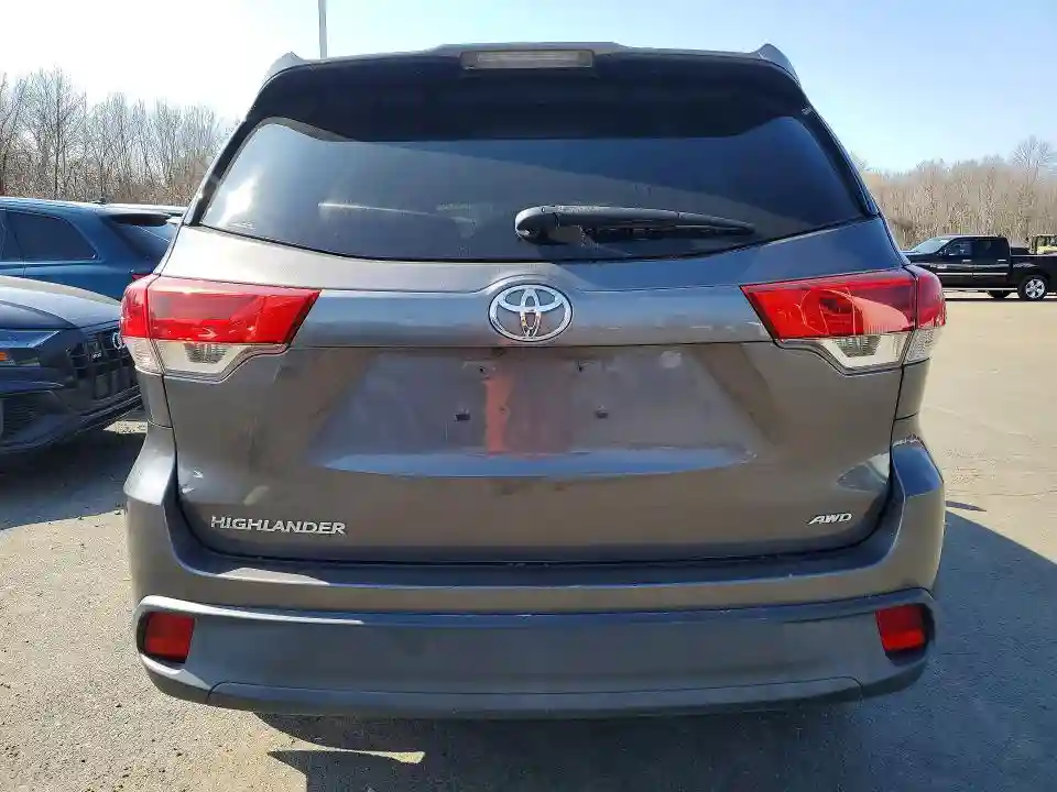 5TDBZRFH3HS427097 2017 TOYOTA HIGHLANDER-5