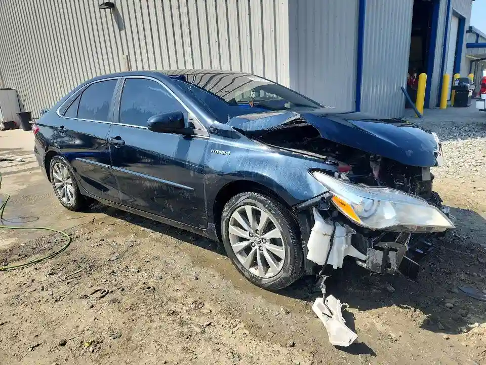 4T1BD1FK3HU228747 2017 TOYOTA CAMRY SOLA-3