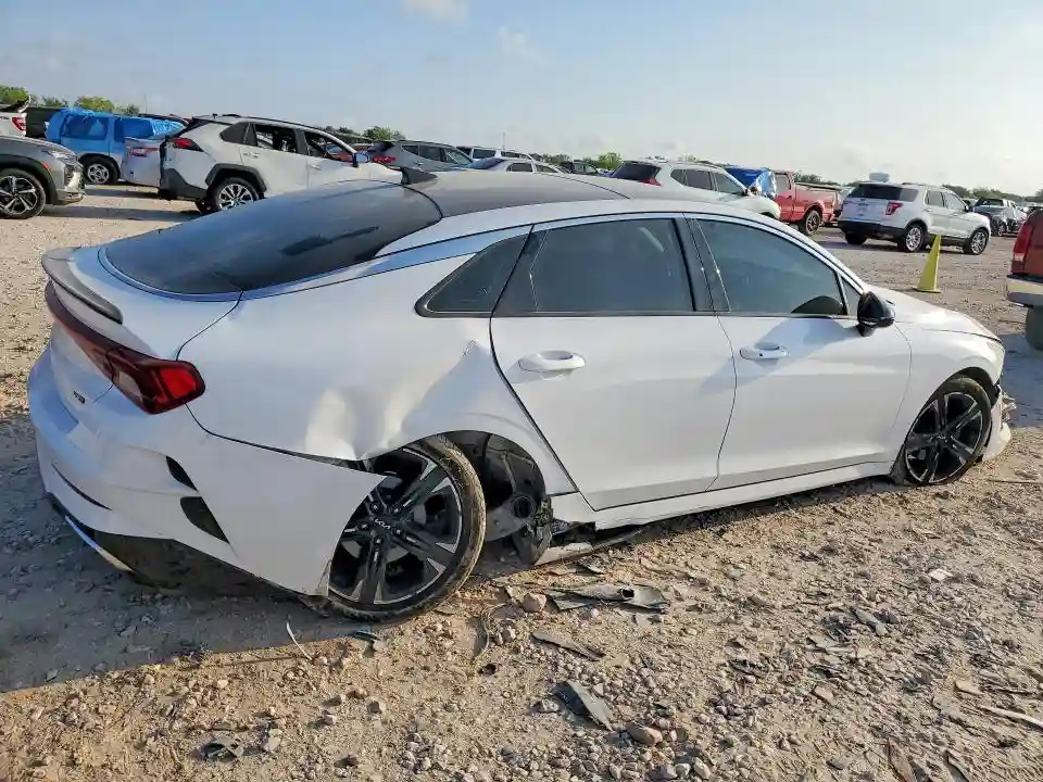 5XXG64J25NG155685 2022 KIA K5 GT-LINE-2