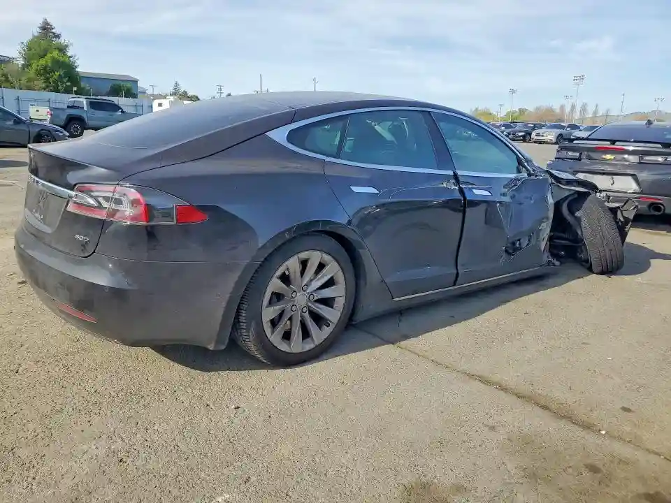 5YJSA1E25GF156584 2016 TESLA MODEL S-2
