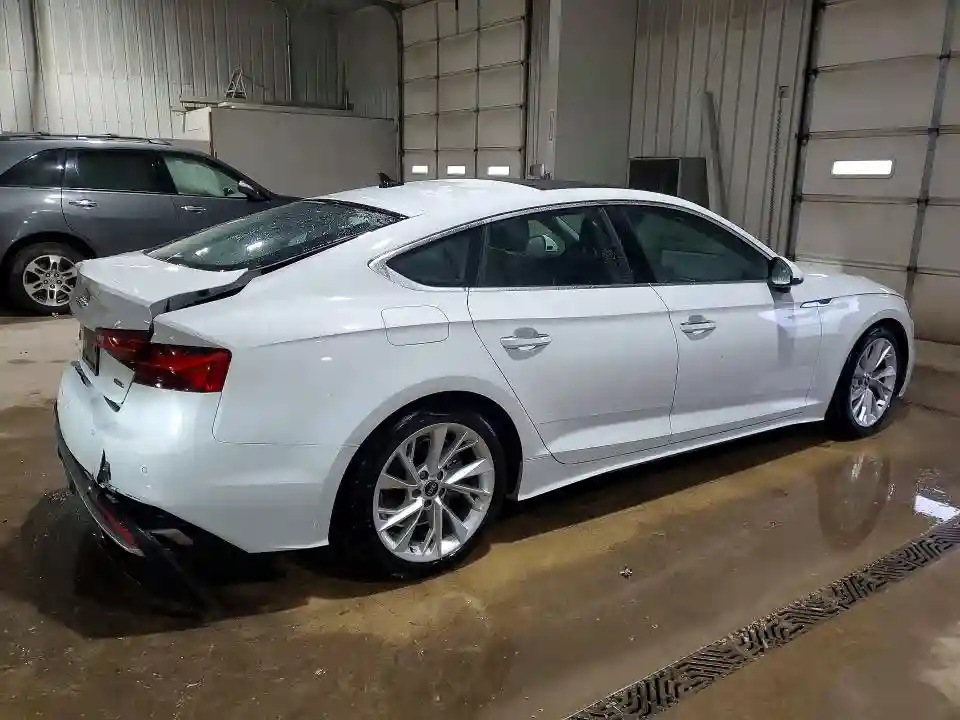 WAUABCF59NA031278 2022 AUDI A5-2