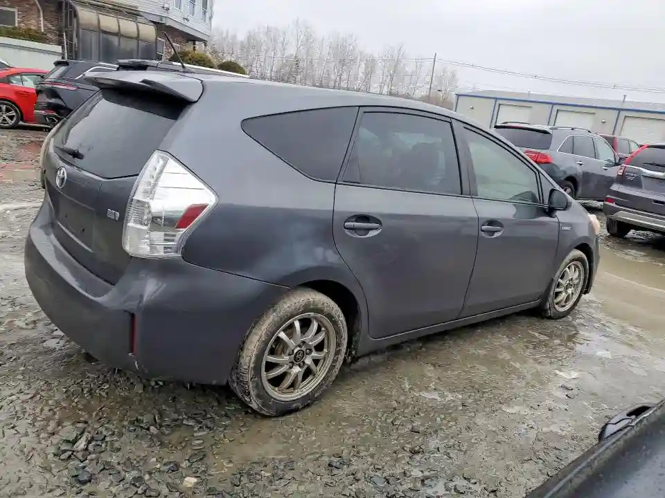 JTDZN3EU3C3080614 2012 TOYOTA PRIUS V-2