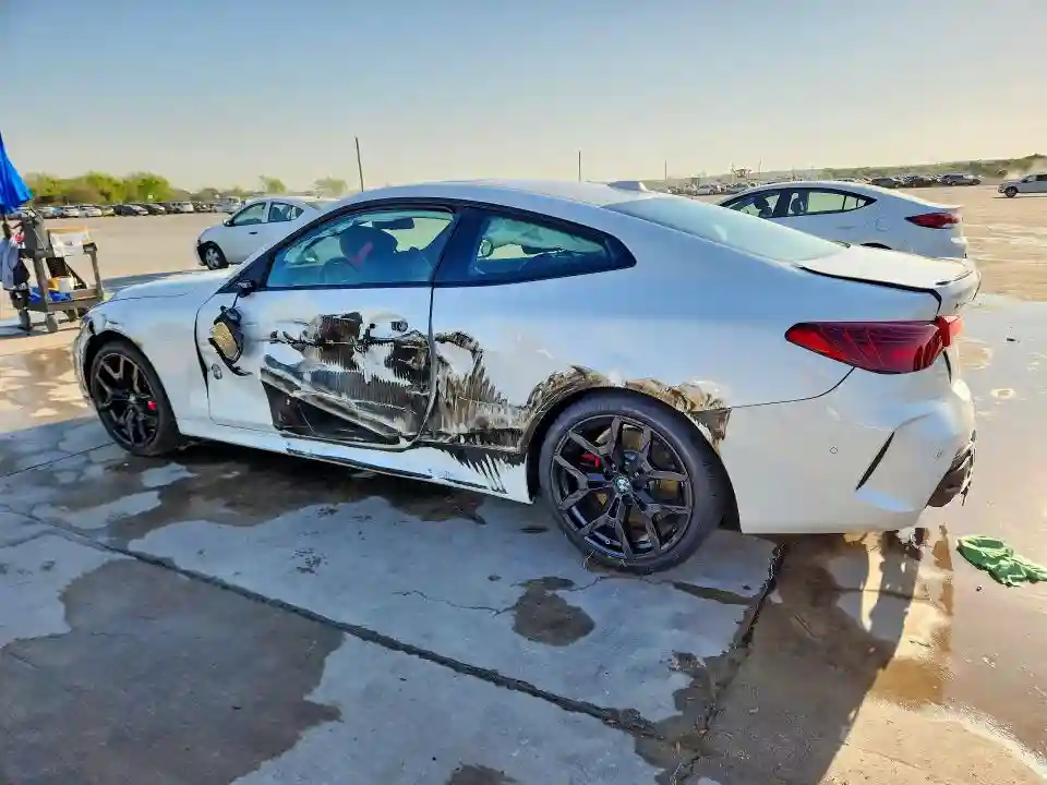 WBA83DA03SCT82734 2025 BMW M4-1