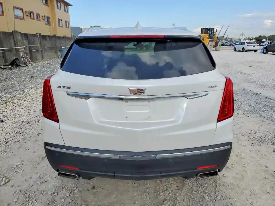 1GYKNCRS2HZ200069 2017 CADILLAC XT5-5