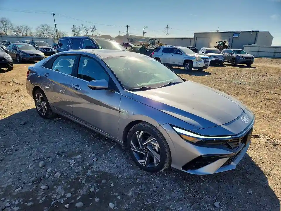 KMHLS4DG7SU861527 2025 HYUNDAI ELANTRA-3