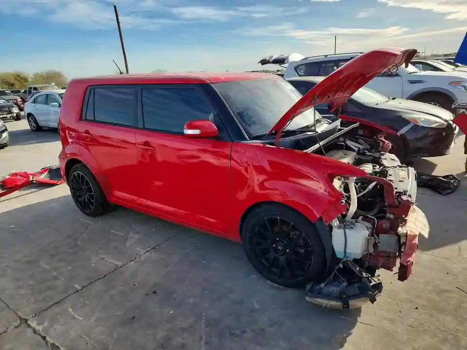 JTLZE4FE3EJ056958 2014 SCION XB-3