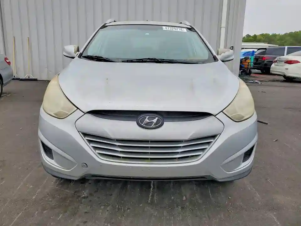 KM8JU3AC4AU034435 2010 HYUNDAI TUCSON-4