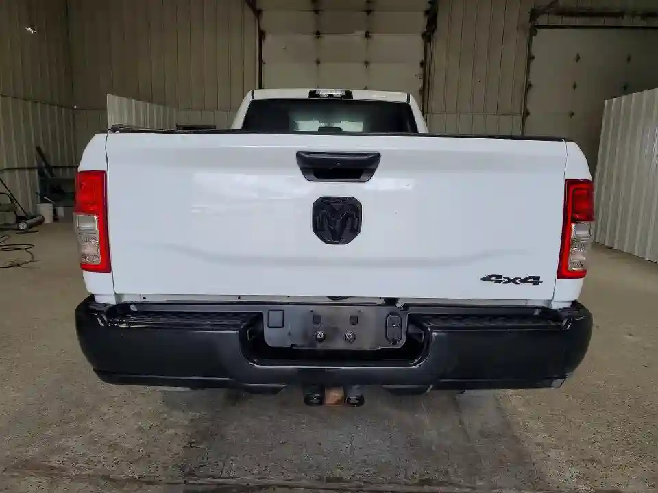 3C6UR5HL5RG114093 2024 RAM 2500-5