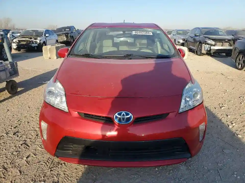 JTDKN3DUXF0440163 2015 TOYOTA PRIUS-4