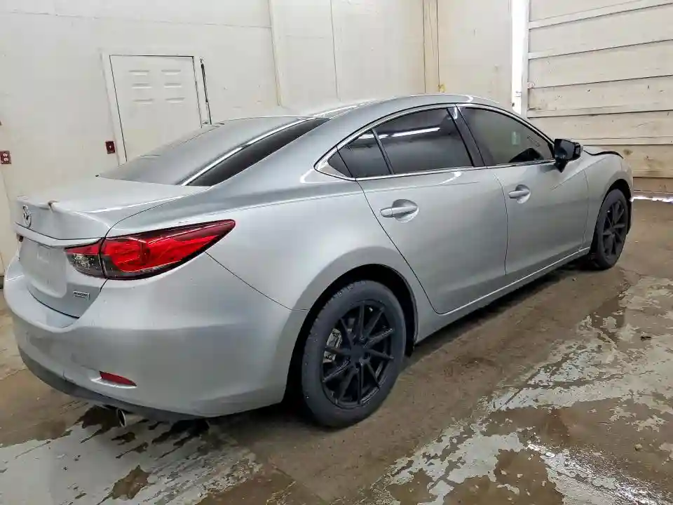 JM1GJ1U56G1407381 2016 MAZDA 6-2