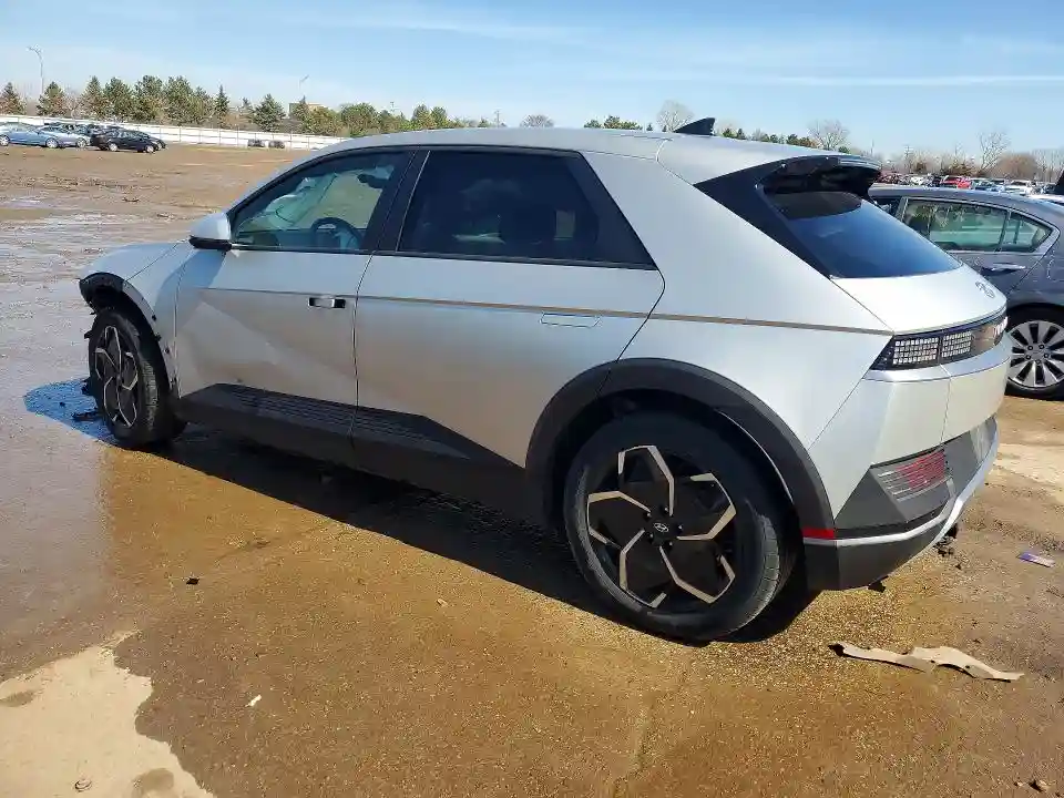 KM8KNDAF4PU203508 2023 HYUNDAI IONIQ-1