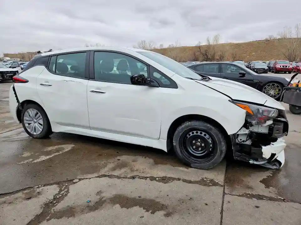 1N4AZ1BVXPC557201 2023 NISSAN LEAF-3