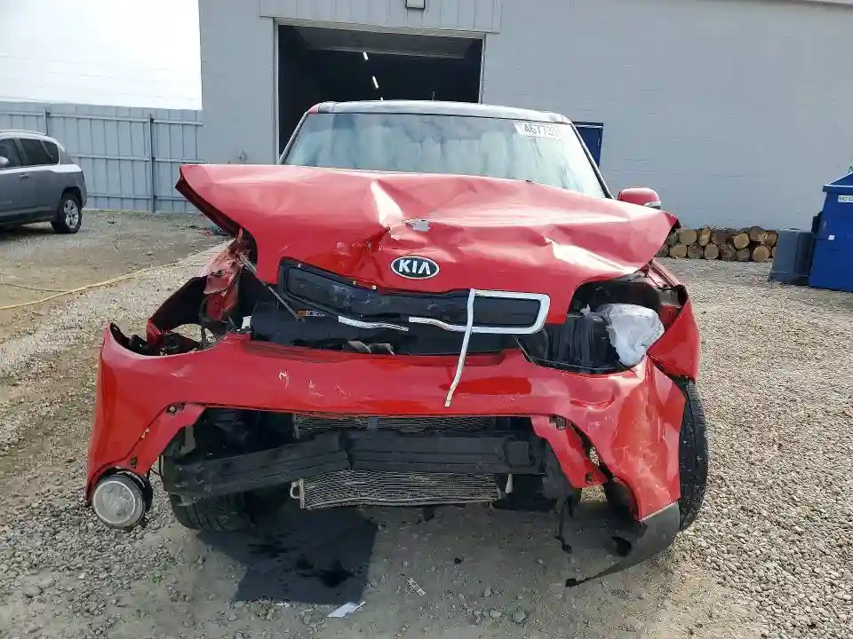 KNDJX3A51G7824649 2016 KIA SOUL-4