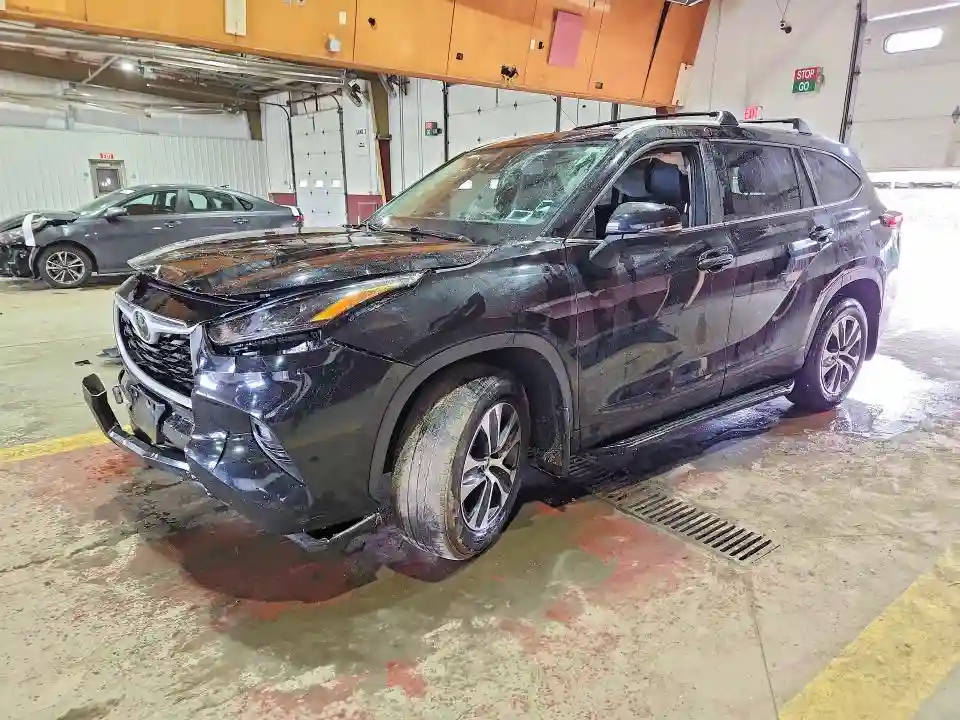 5TDKDRBH9PS017827 2023 TOYOTA HIGHLANDER-0