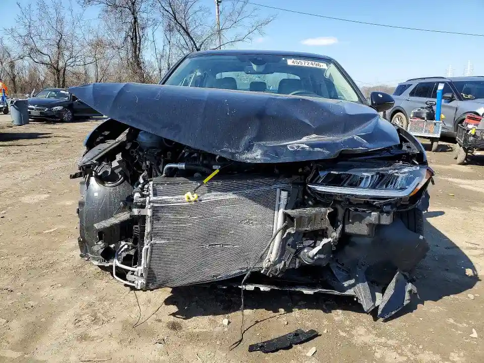 3VW7X7BU3SM111190 2025 VOLKSWAGEN JETTA-4