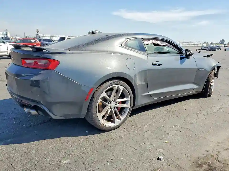 1G1FH1R77H0142035 2017 CHEVROLET CAMARO-2