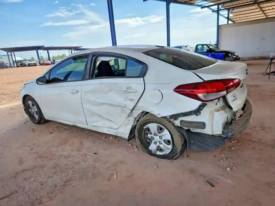 3KPFK4A79HE047134 2017 KIA FORTE-1
