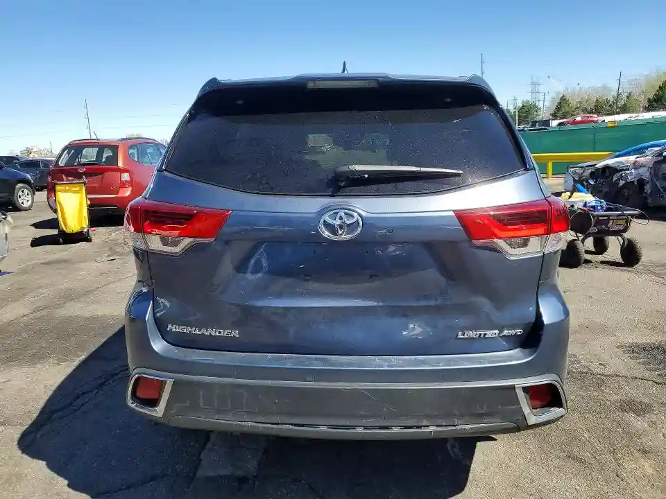 5TDDZRFH1JS907928 2018 TOYOTA HIGHLANDER-5