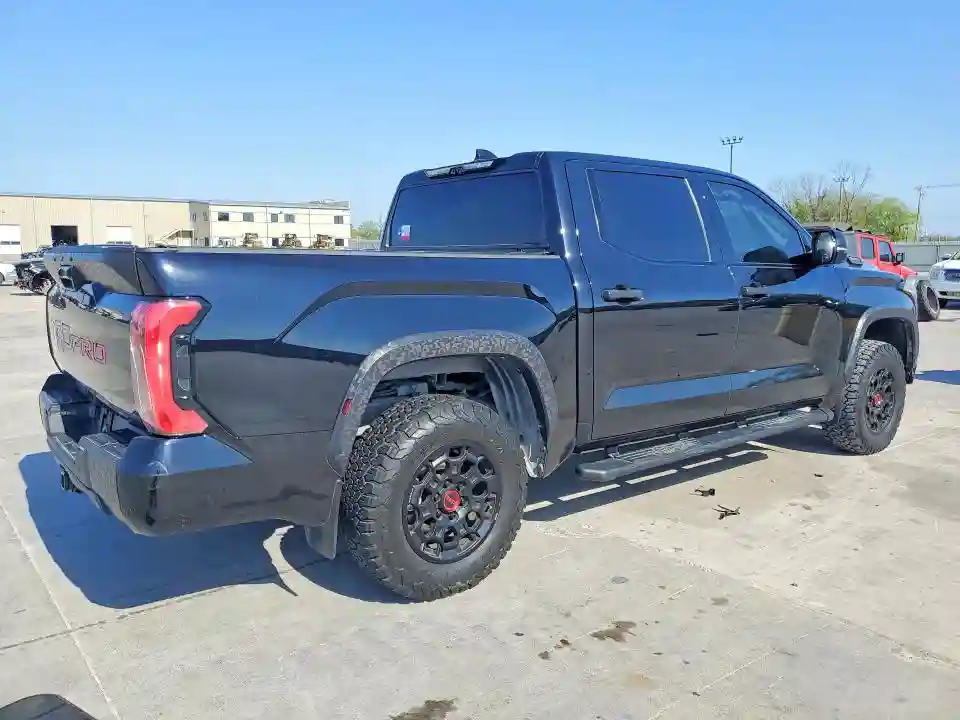 5TFPC5DB0PX013718 2023 TOYOTA TUNDRA-2
