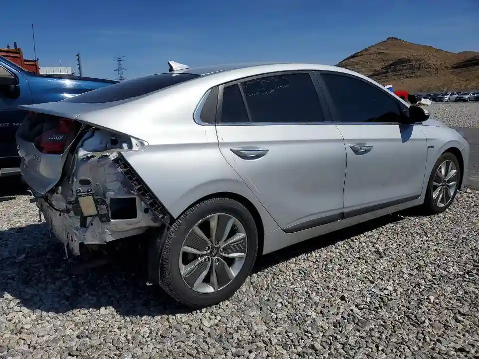 KMHC85LC2HU046406 2017 HYUNDAI IONIQ-2