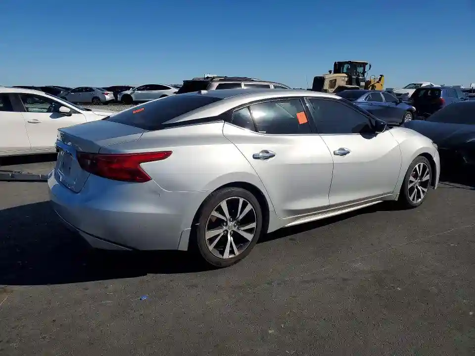1N4AA6AP1HC422052 2017 NISSAN MAXIMA-2
